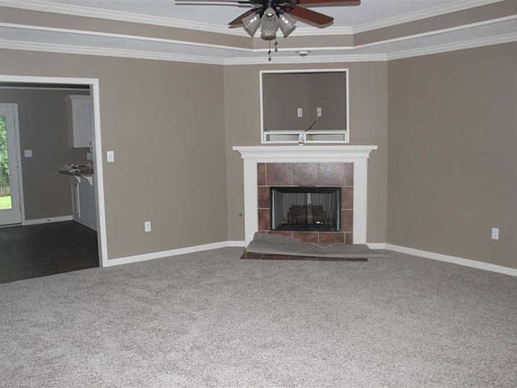 4th image of 4306 Cypress Dr