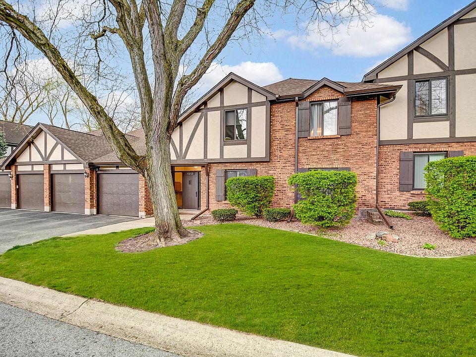 1st image of 11212 Cottonwood Dr #D
