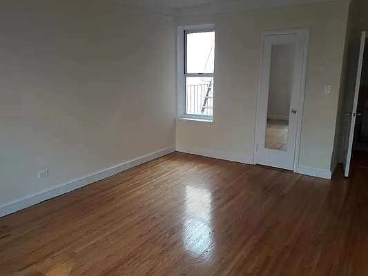 Rented by Chartwell Forest Hills Realty | media 6