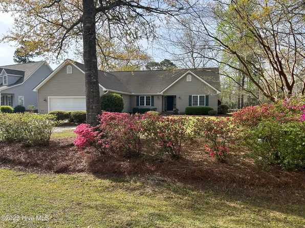802 Lord Granville Drive, Morehead City, NC 28557