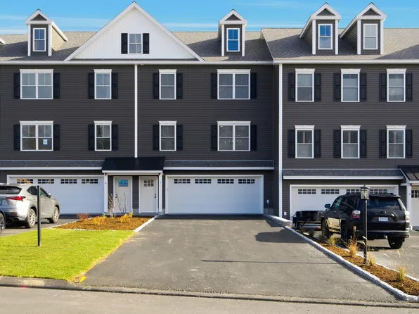 7 Elise Ave, Londonderry, NH 03053