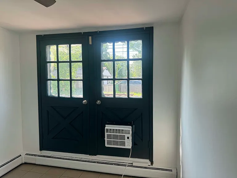 8412 Stephens Rd — Photo 11