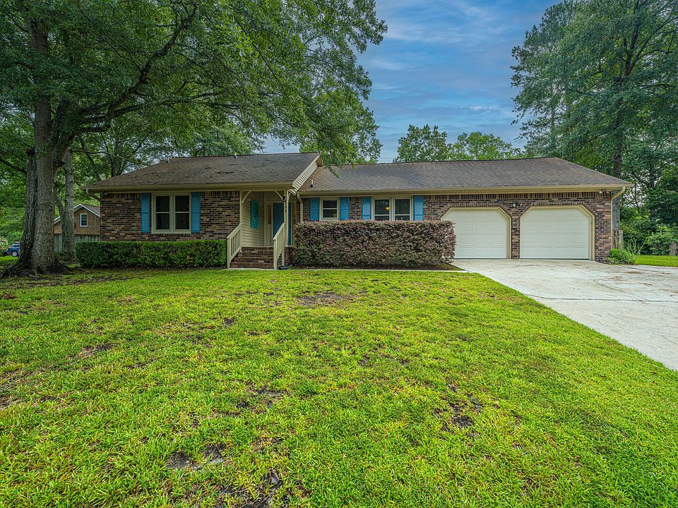 1st image of 132 Harrow Pl