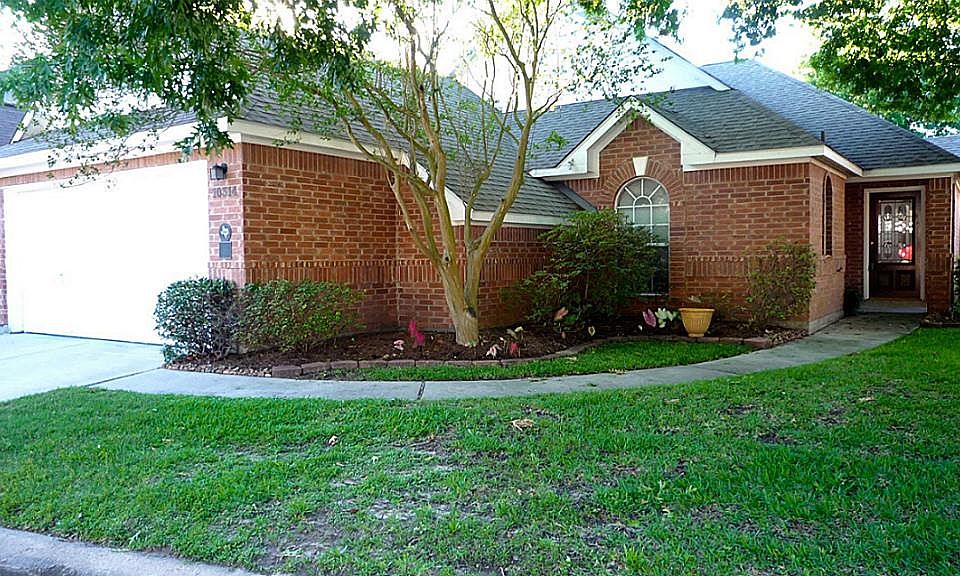 1st image of 10314 Emerald Pine Dr