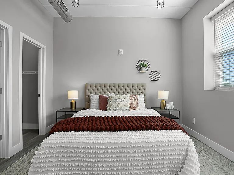 3145 Lafayette Ave #13 — Photo 8