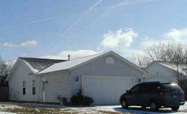 1st image of 936 Lake Terrace Dr