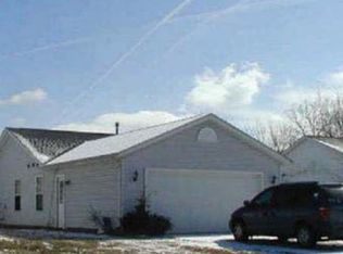 936 Lake Terrace Dr, Painesville, OH 44077