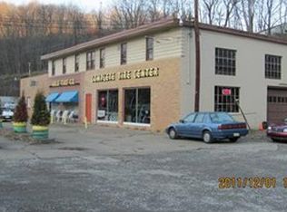 421 Constitution Blvd, New Brighton, PA 15066