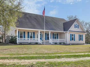 5535 Mach Rd, La Grange, TX 78945