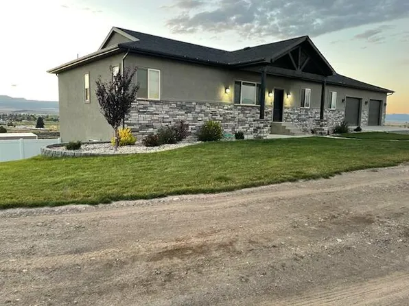 410 S 1200 E, Panguitch, UT 84759