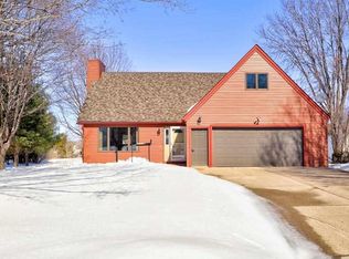 312 4th St, Nicollet, MN 56074