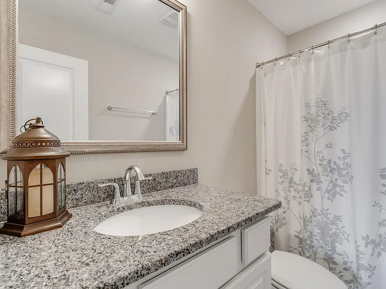 1453 Ardennes Dr — Photo 19