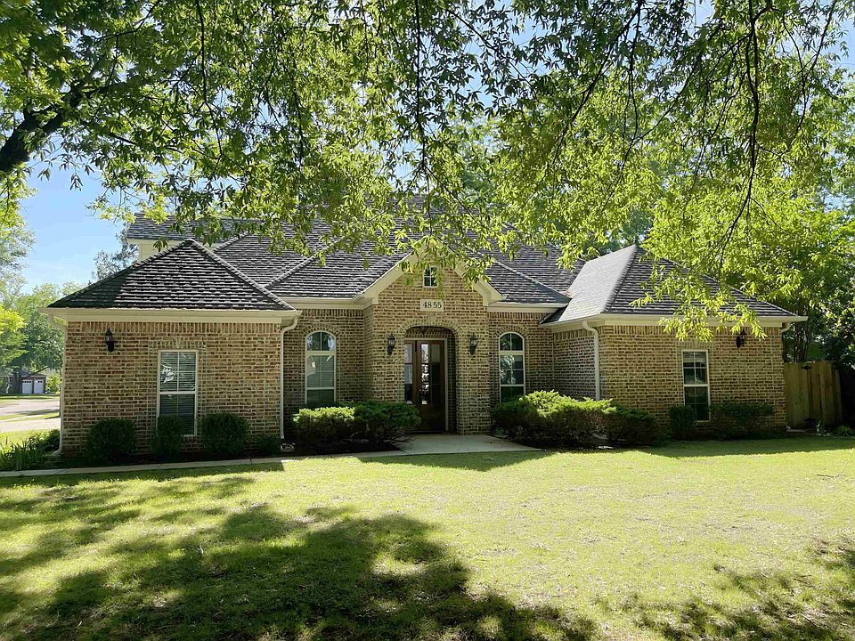 1st image of 4855 Laraine Dr