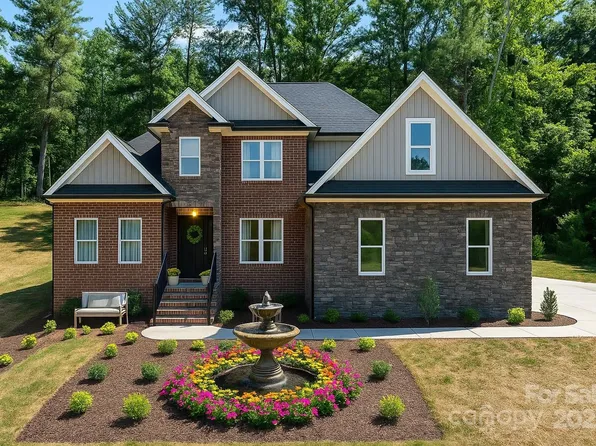 5943 Vintage Ct, Granite Falls, NC 28630