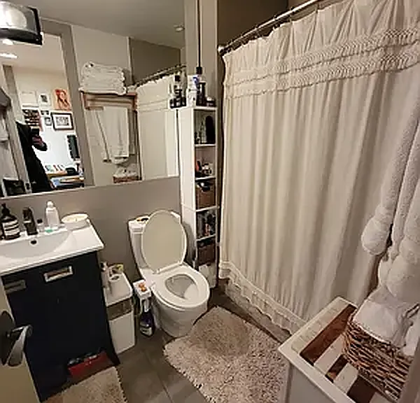 586 Grand St #4B — Photo 9