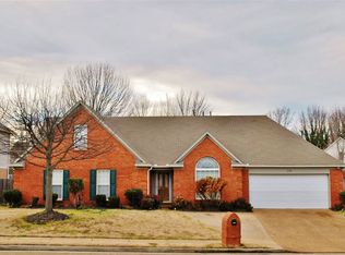 7558 Juniper Ridge Dr, Memphis, TN 38125