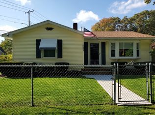 5 Morton Ave, New Bedford, MA 02745