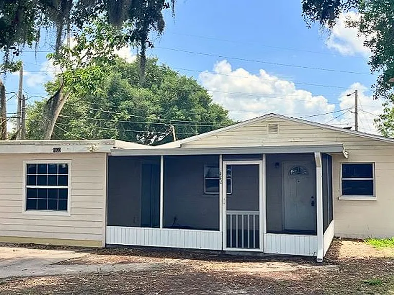 1020 Pisgah Pl — Photo 1