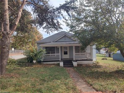 120 N Johnston St, Eden, NC, 27288