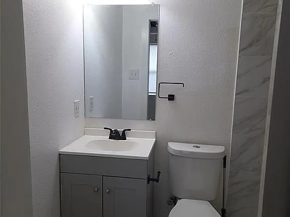 1315 Estes Dr — Photo 13