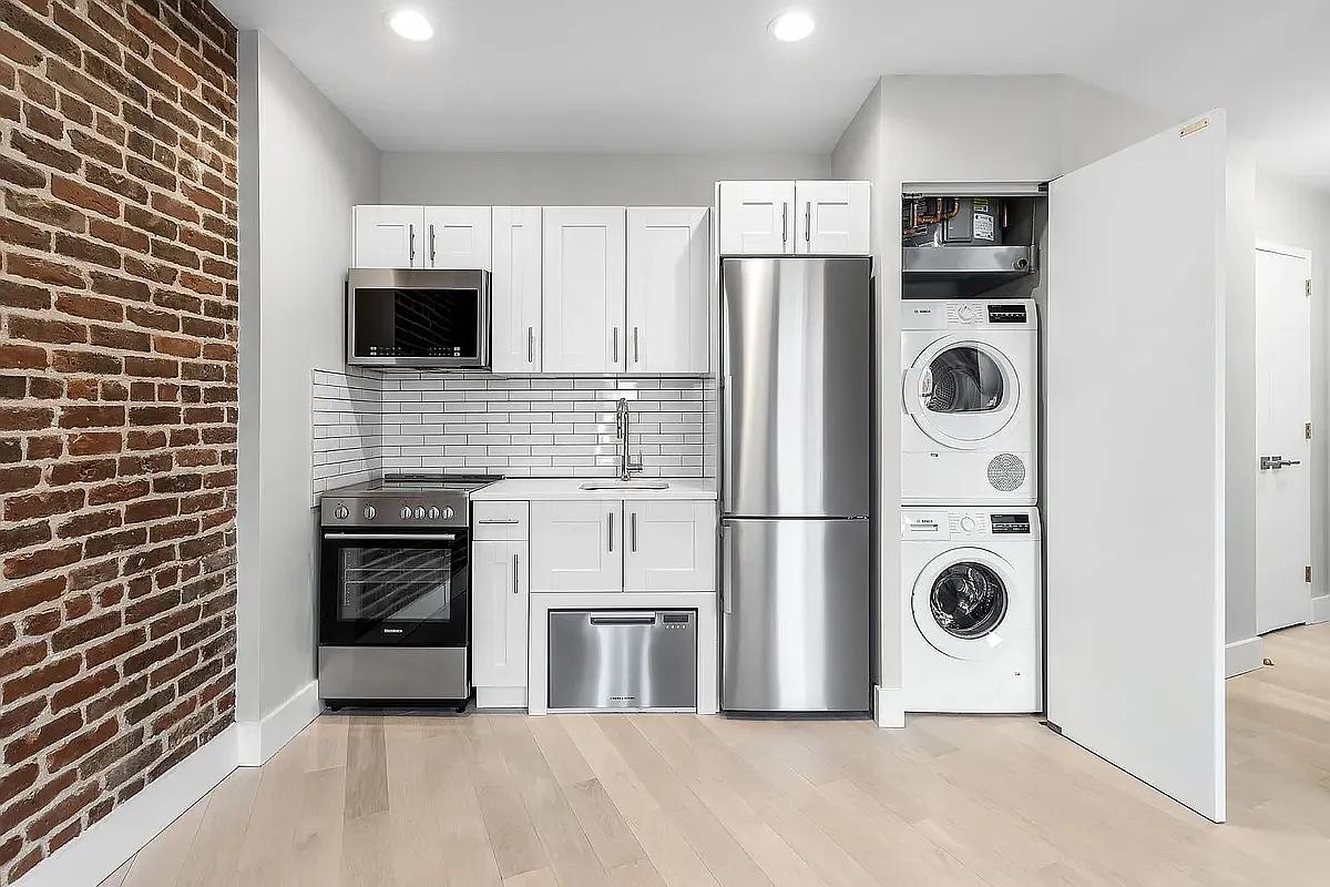1057 Fulton Street — Photo 1