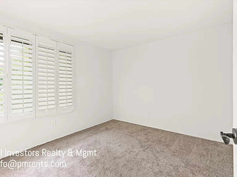 4219 Avati Dr — Photo 22