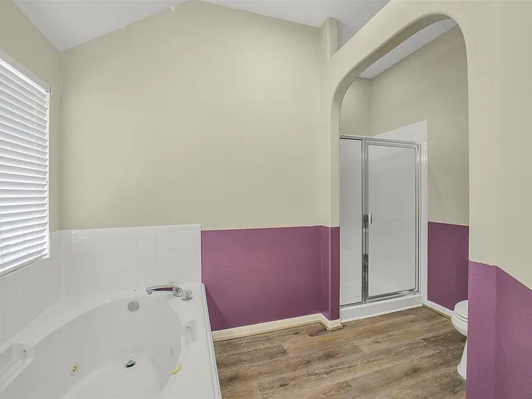 19254 Dillsbury Ct — Photo 32