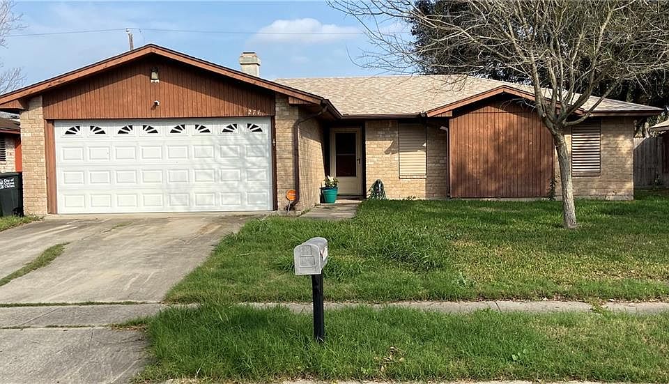 1st image of 2710 Blue Grass Dr