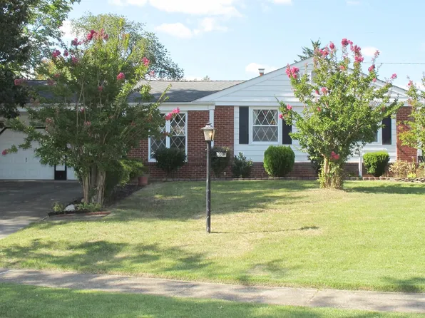 700 Wood Ln, Cinnaminson, NJ 08077