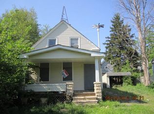 9819 Stoughton Ave, Cleveland, OH 44104