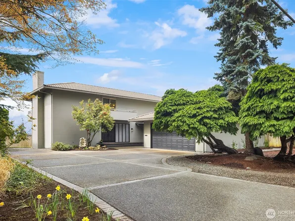 6815 84th Avenue SE, Mercer Island, WA 98040
