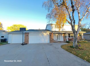 2016 Northpoint St, Oshkosh, WI 54901