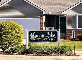 2078 W Ridge Dr #21, Davison, MI 48423
