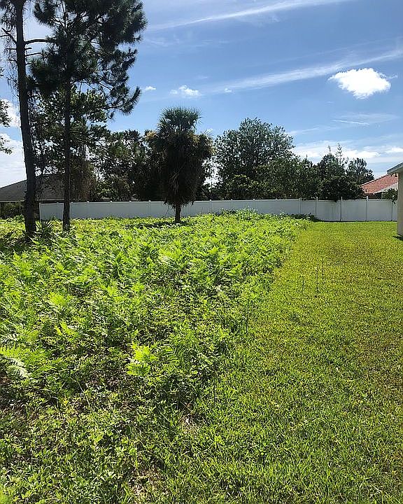 1st image of 15 Flanders Ln