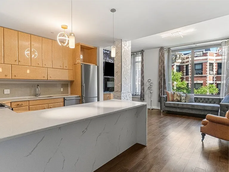 43 Westland Ave #309 — Photo 5