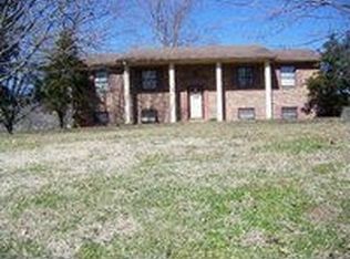 611 Burnett Station Rd, Seymour, TN 37865