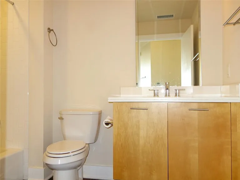603 Davis St #1409 — Photo 28