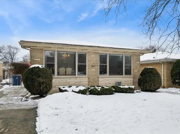 718 Lawler Ave, Wilmette, IL 60091