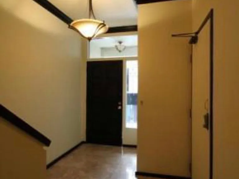 41 Woodward St #41 — Photo 12
