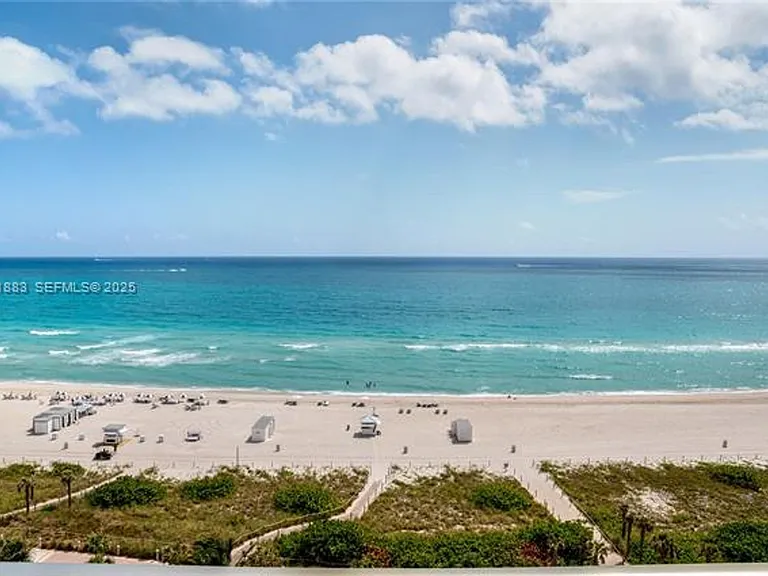 5875 Collins Avenue Cu #1202 — Photo 38