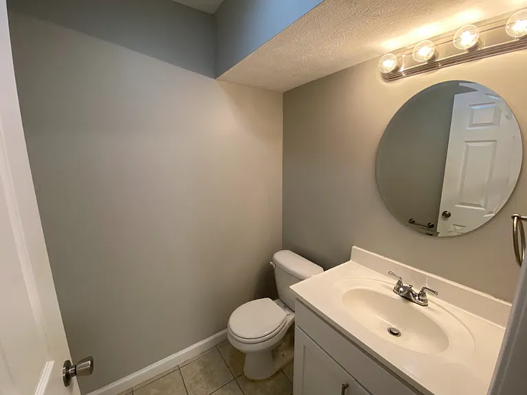 Valley View Townhomes — Photo 13
