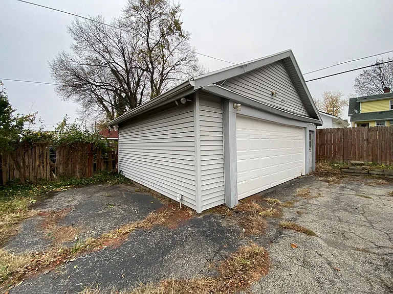 1520 S Smithville Rd — Photo 16