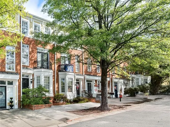 205 Southside Sq, Greensboro, NC 27401