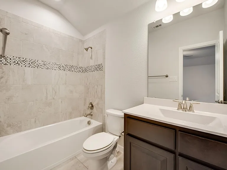 1308 Canary Ln — Photo 15