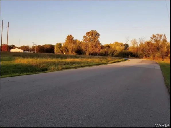 E Highway 47, Winfield, MO 63389