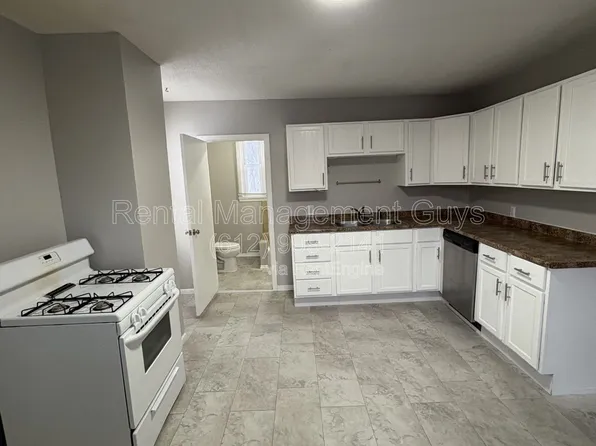 1826 Jackson St NE #2, Minneapolis, MN 55418