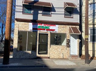 639 Grove St, Irvington, NJ 07111