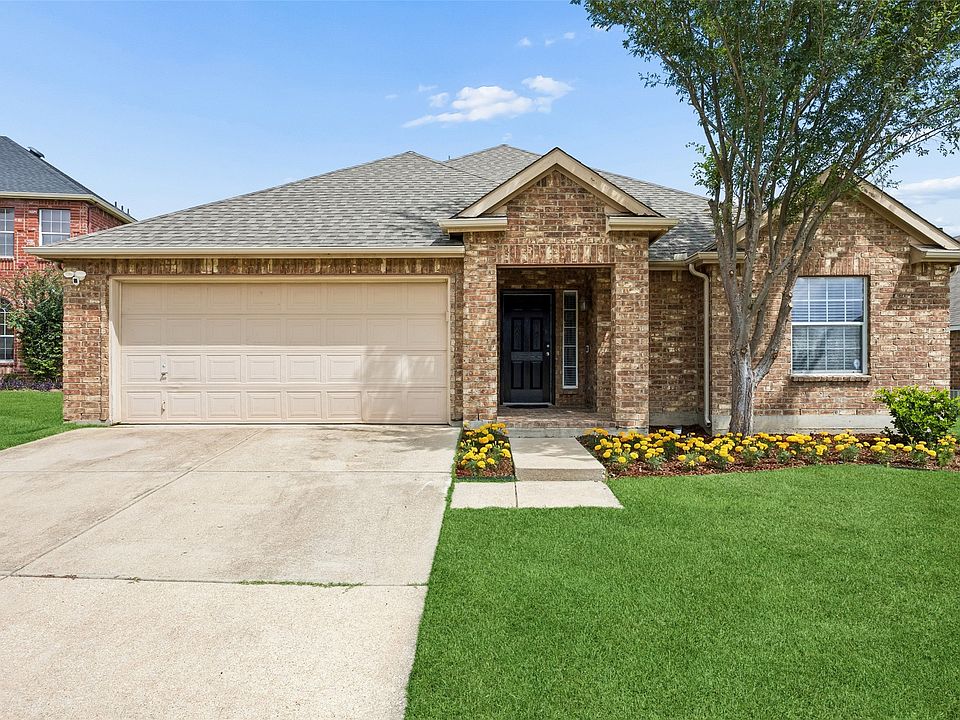 1st image of 505 Cassia Way