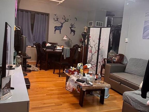 2nd image of 1010 Race St APT 2F