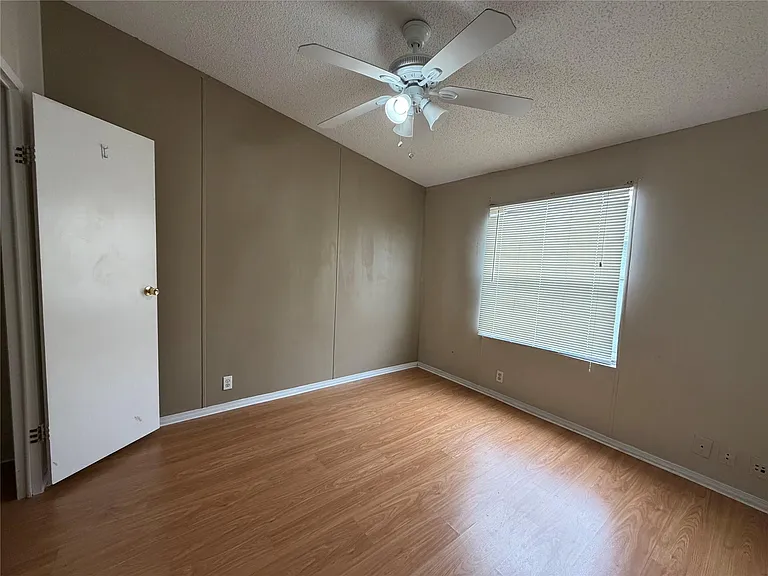 12609 Dessau Rd #410 — Photo 5